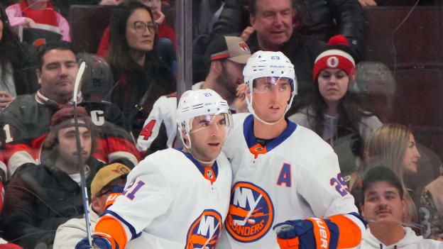 UBS Postgame Photos: Islanders 5, Senators 3