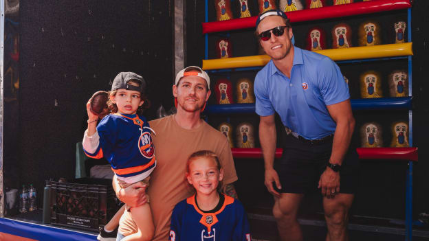 20250928_ISLES_BBQ_FINAL-71