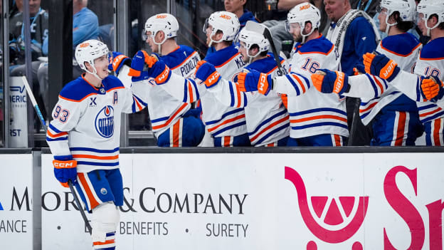 Edmonton Oilers v Utah Mammoth