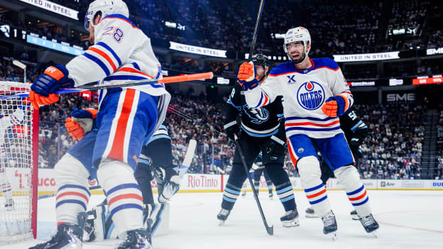 Edmonton Oilers v Utah Mammoth