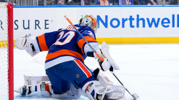 UBS Postgame Photos: Islanders 3, Flyers 2