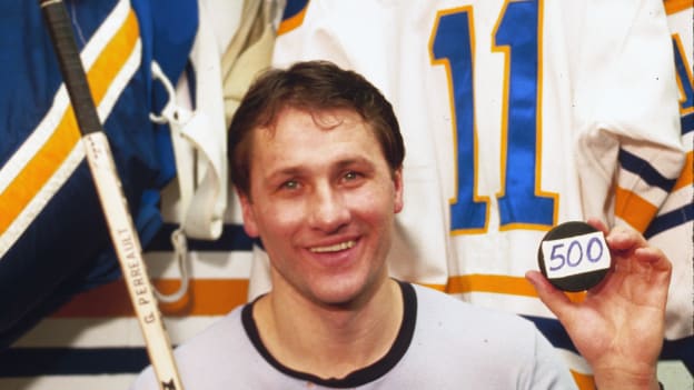 Perreault 500th goal54