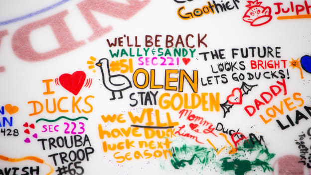 2425_OA_PaintTheIce_037