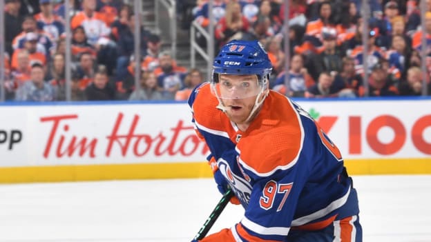 GALLERY: Oilers vs. Flames