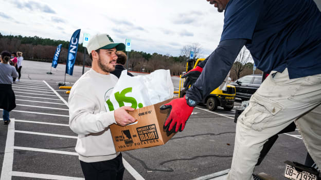 251125_Community_Marketing_Turkey_Distribution_JL204994