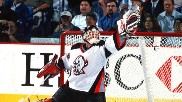 HAsek glove 1