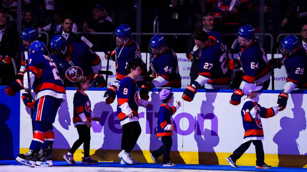 20251122_HFC_NYI_STL_PREGAME-41