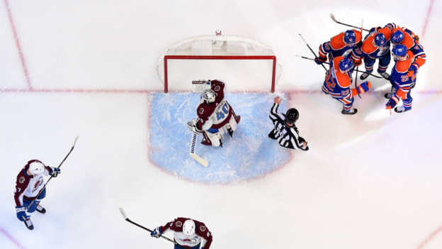 GALLERY: Oilers vs. Avalanche