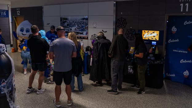 20250124_TBL_BFL_HatTrickOrTreat_93