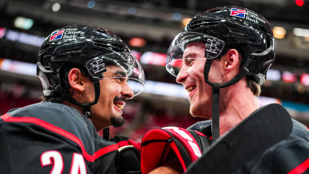 251009_Select_Favorites_JL203425