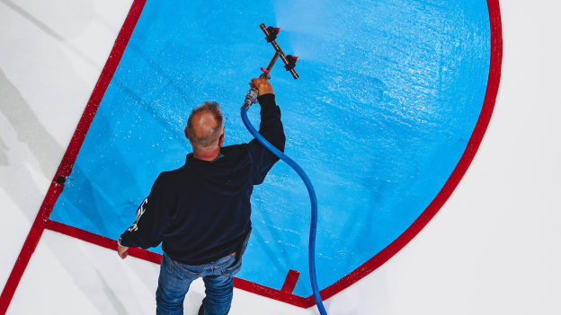 20250913_ICEIN_FIRSTCUT-71