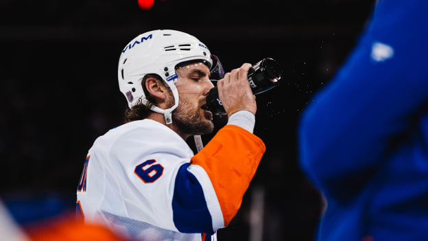 20260129_NYI_NYR_WARMUPS-30