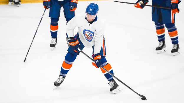 Islanders Morning Skate: vs Minnesota Nov. 7, 2023