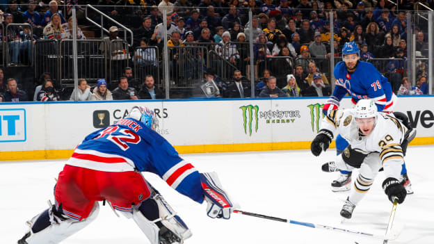 Boston Bruins v New York Rangers