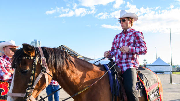 20240705_STAMPEDE_PARADE_STA7217AB