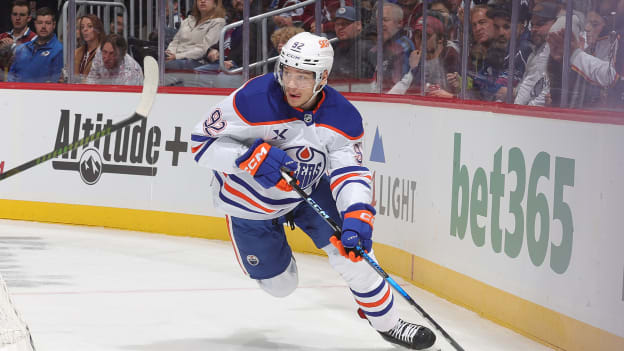 Edmonton Oilers v Colorado Avalanche