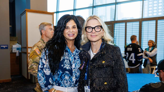 251116TBLvVAN_MilitaryAppreciation280cbl