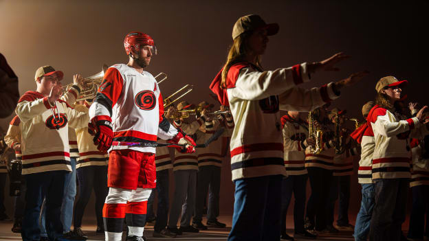 250806_Creative_Away_Jersey_Stage_Set_JL209986