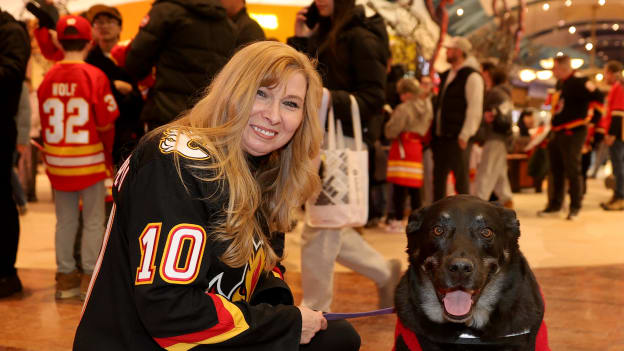 20260223_Flames Autograph Session_ 0031 DM