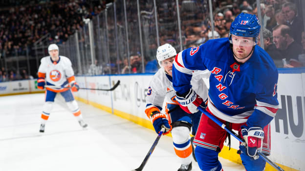 New York Islanders v New York Rangers