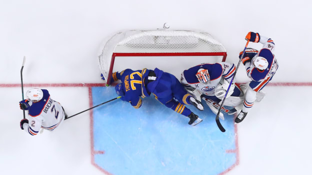 Edmonton Oilers v Buffalo Sabres