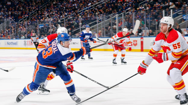 UBS Postgame Photos: Flames 5, Islanders 2