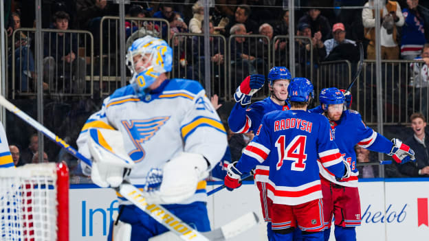 St. Louis Blues v New York Rangers