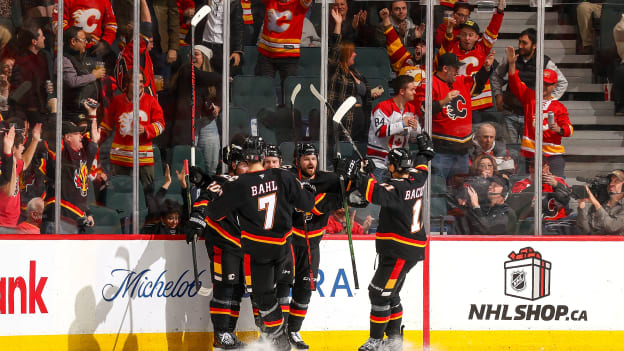 20251204_CGY_vs_MIN_FLA0223_GT