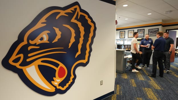 Head Coach Andrew Brunette Arrives in Smashville