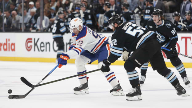 Edmonton Oilers v Utah Mammoth