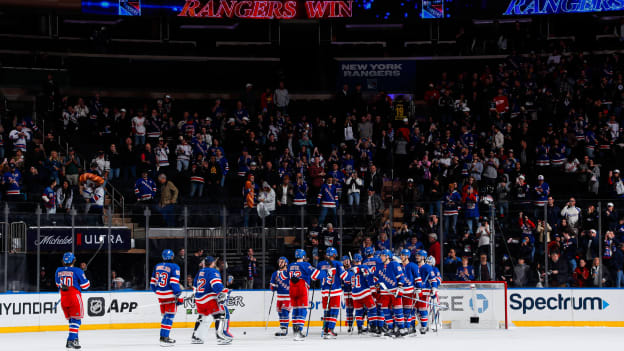 Detroit Red Wings v New York Rangers