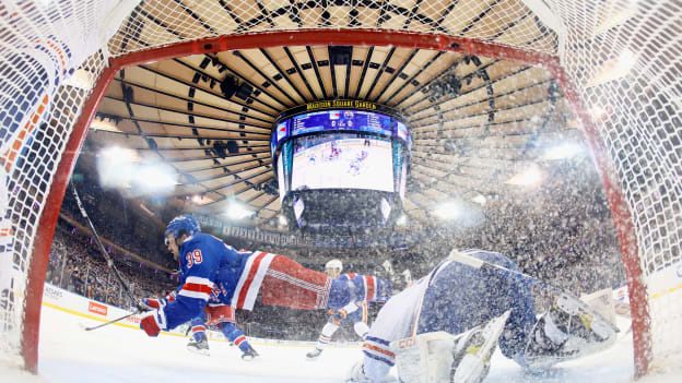 Edmonton Oilers v New York Rangers