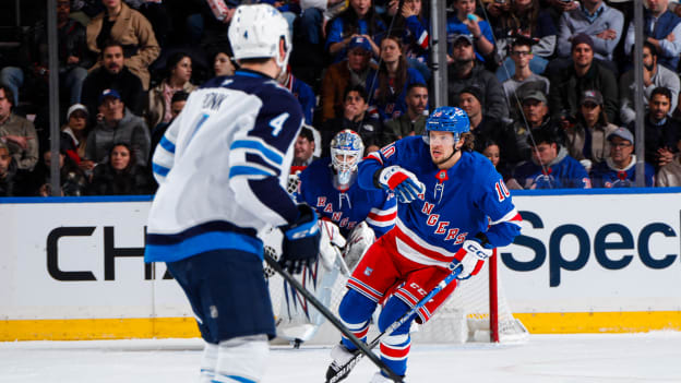 Winnipeg Jets v New York Rangers