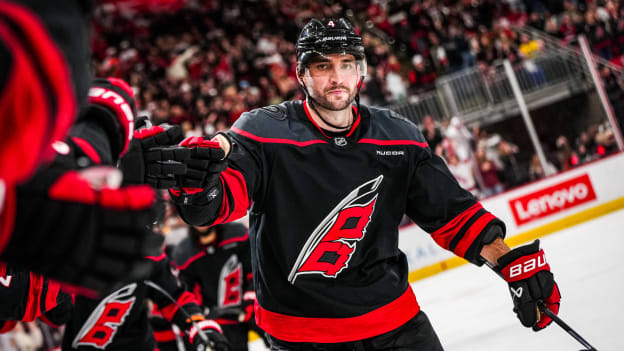 251227_December2025_Favorites_JL109197