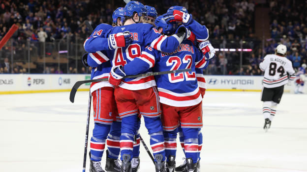 Chicago Blackhawks v New York Rangers