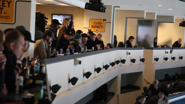 Media Deck