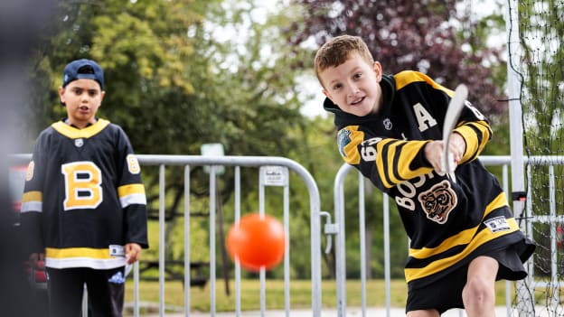 20250907_dle_bruins fan fest concord7