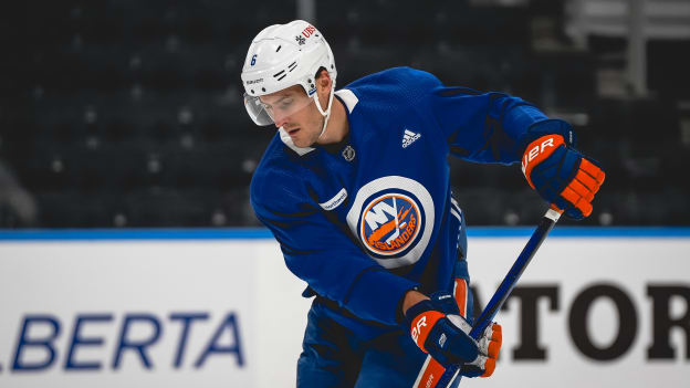 PHOTOS: Islanders Morning Skate at EDM