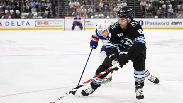 Edmonton Oilers v Utah Mammoth