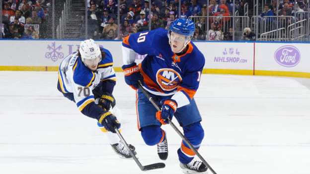 UBS Postgame Photos: Islanders 3, Blues 1