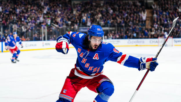 Philadelphia Flyers v New York Rangers