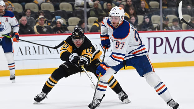 Edmonton Oilers v Pittsburgh Penguins