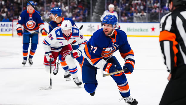 20250929_NYI_NYR_2P_action-6