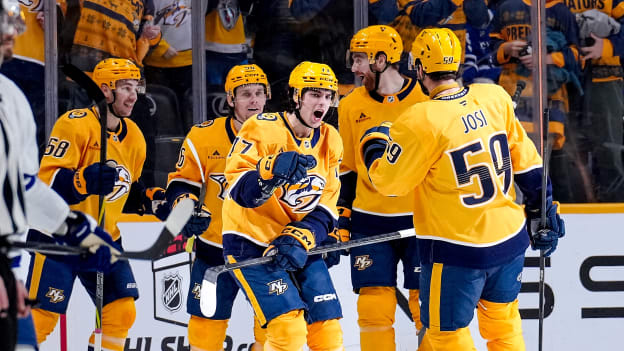 Evangelista Scores Magnificent Goal as Preds Beat Maple Leafs