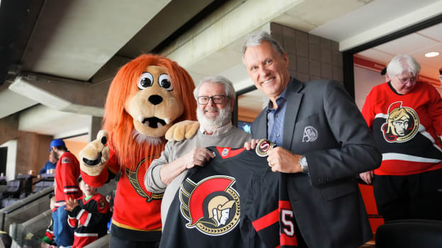 20251027 v BOS MZ 210