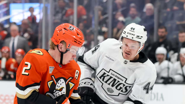 20250924_Kings_Ducks_Robinson_0233