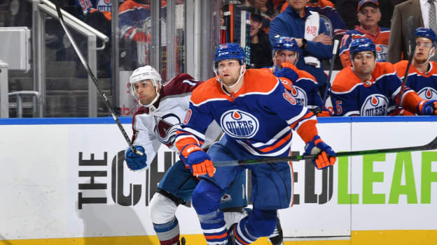 GALLERY: Oilers vs. Avalanche