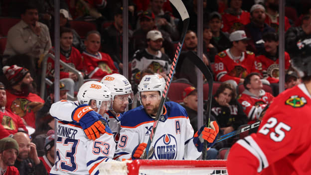 Edmonton Oilers v Chicago Blackhawks