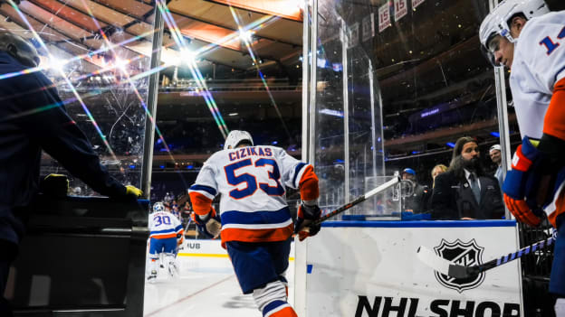 UBS POSTGAME PHOTOS: Rangers 5, Islanders 2