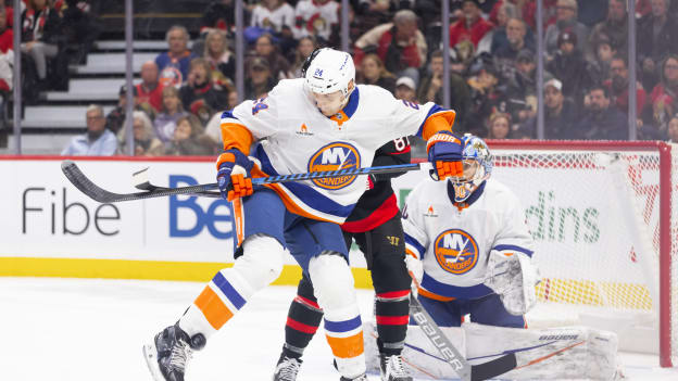 UBS Postgame Photos: Islanders 4, Senators 2